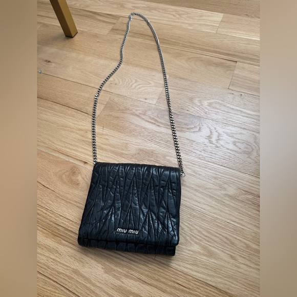 Miu Miu Black Matelassé Leather Chain Crossbody Bag - Picture 3 of 7